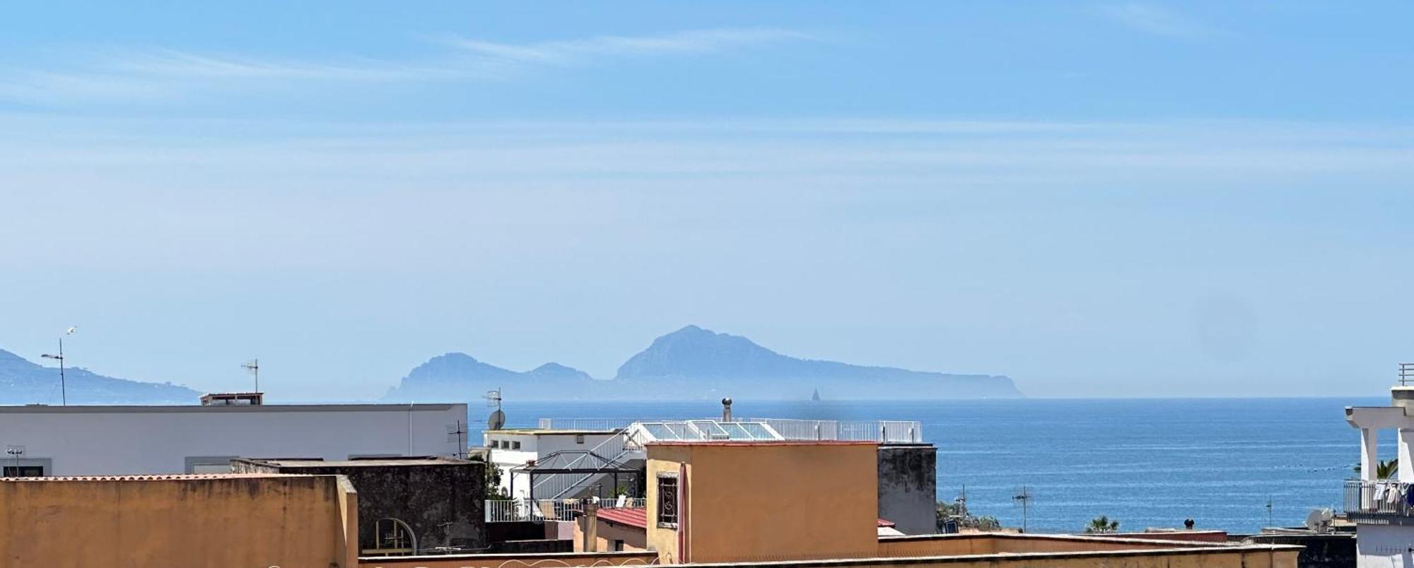 Una Terrazza In Piazza Torre Annunziata Buitenkant foto